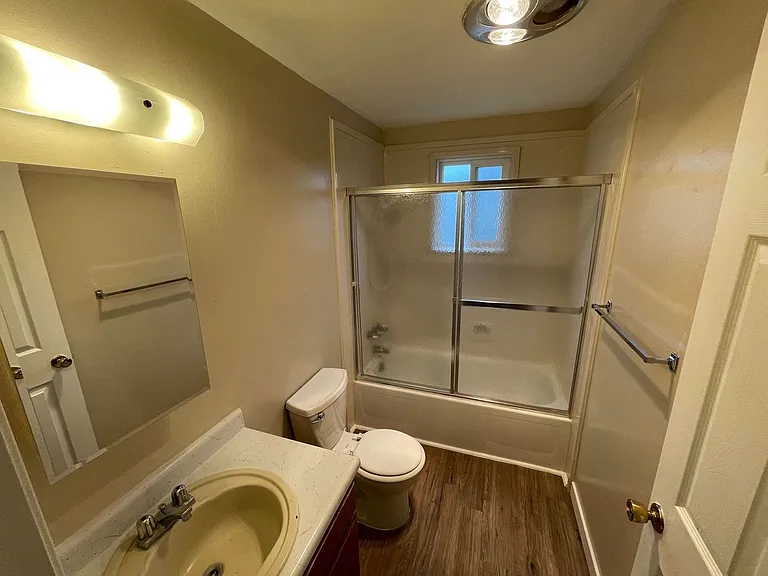 1515 Arthur St #3 — Photo 9