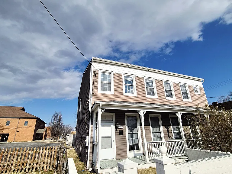 2820 Q St — Photo 34