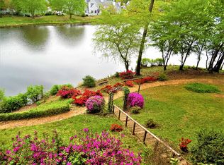 225 Riverwalk Cir, Cary, NC 27511