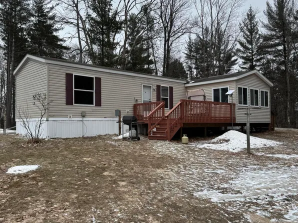 6003 Portage Crk SE, Fife Lake, MI 49633