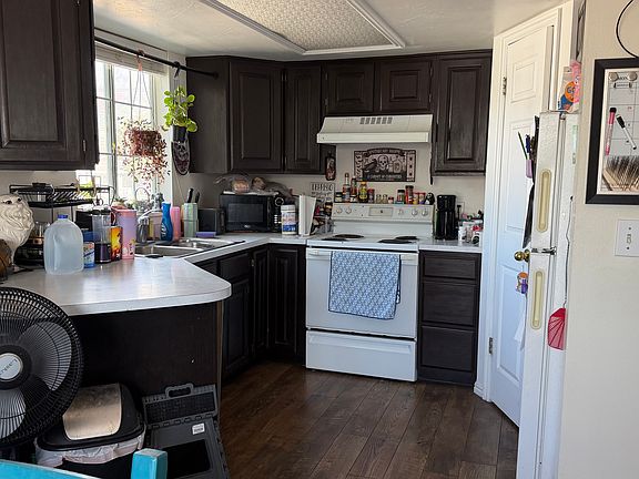 3rd image of 473 N Orem Blvd