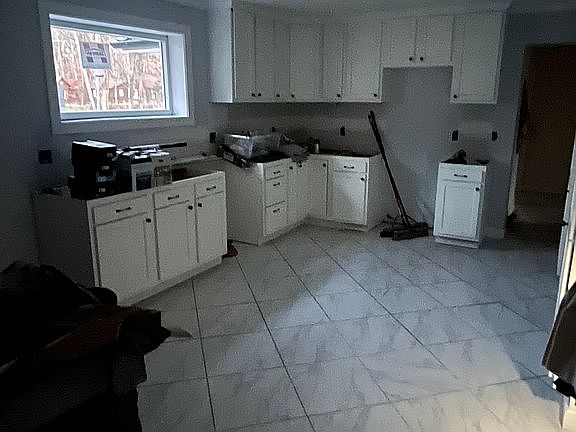 Kitchen will have granite