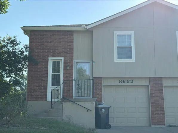 8639 N Hull Ave, Kansas City, MO 64154