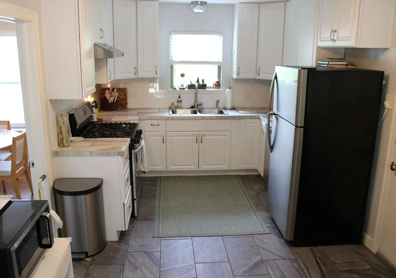 5703 Woodview Ave, Austin, Texas 78756 — Photo 4