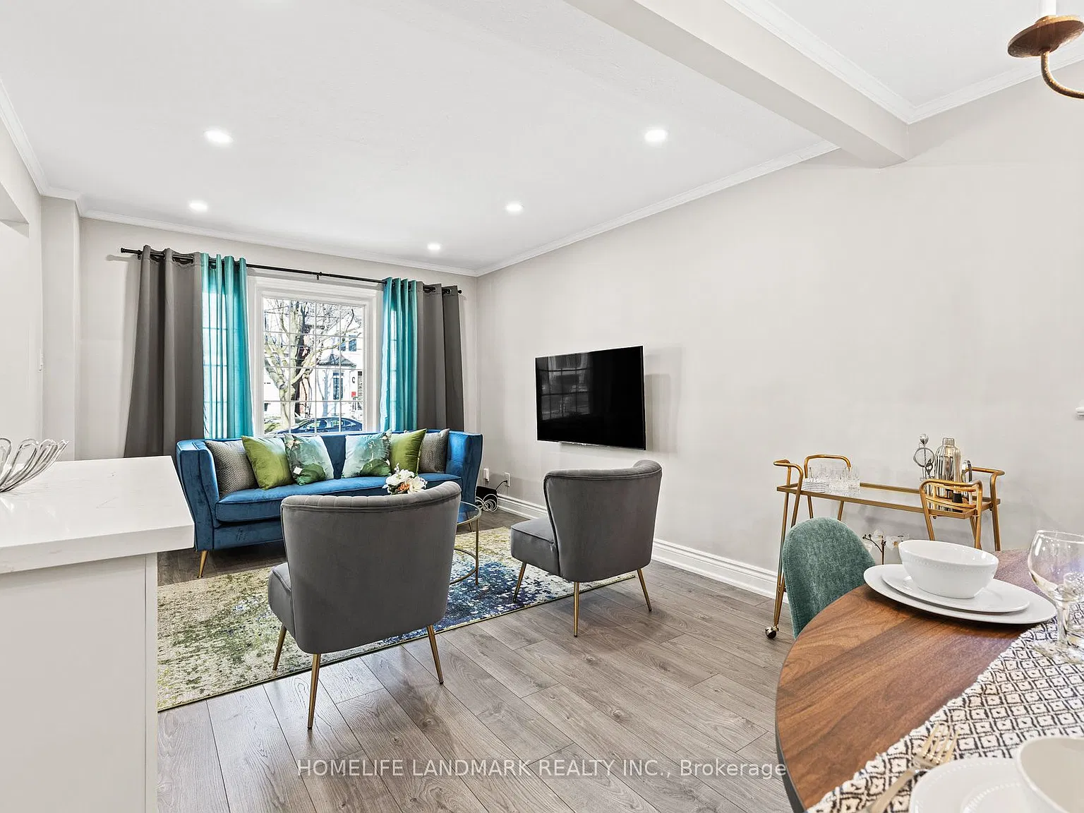 4 bed, $5,450 — Photo 2