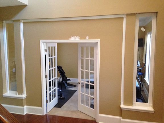 2nd image of 318 Melrose Cir