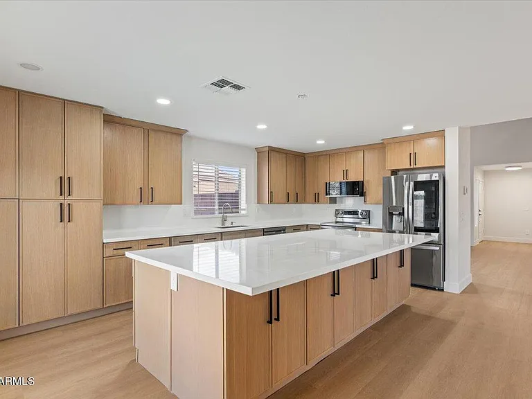 2289 W Hayden Peak Dr — Photo 6