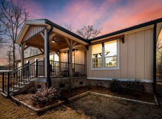586 Belvedere Dr, Eutawville, SC 29048