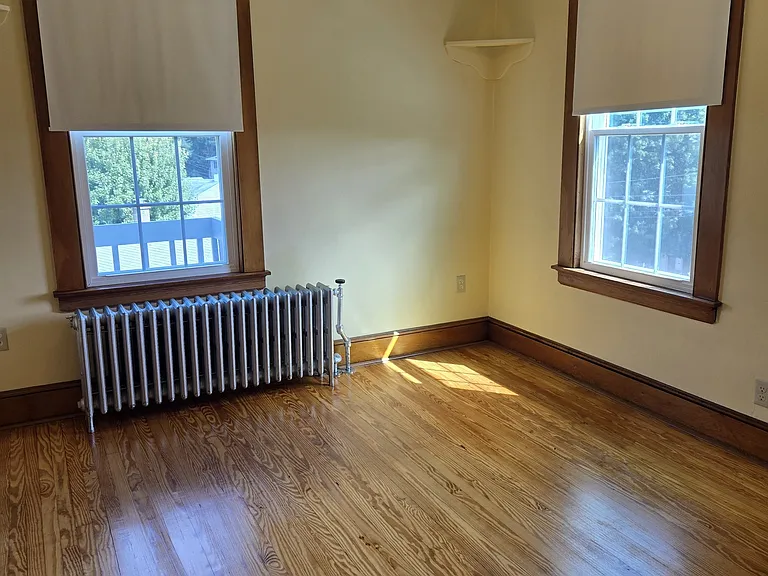 158 Martone St — Photo 7