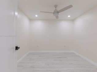 5641 SW 67th Ave S, Miami, FL 33143