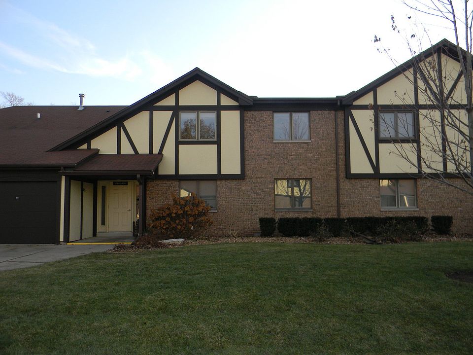 1st image of 303 Carol Ct