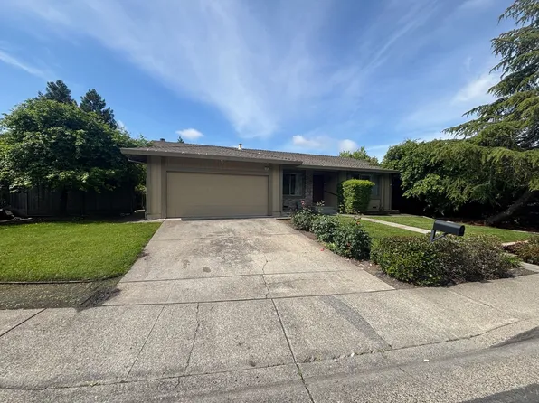 5365 Arnica Way, Santa Rosa, CA 95403