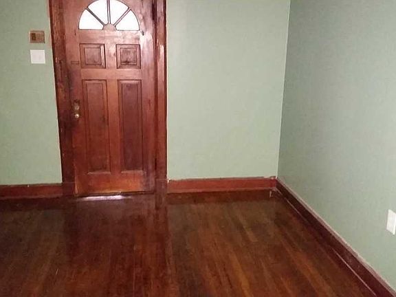 3rd image of 718 McDonough Ave