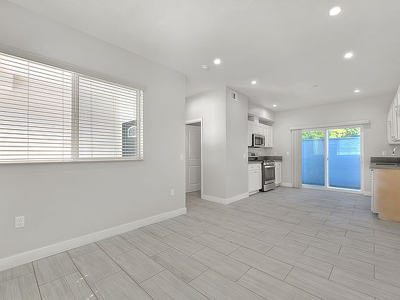 5th image of 8740 Cedar St #D