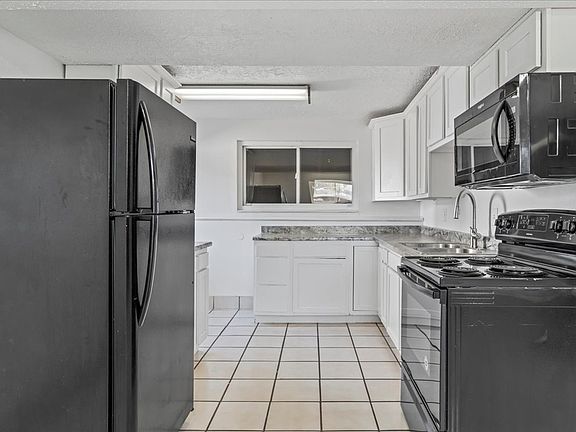 2nd image of 7390 W Candis Pl S