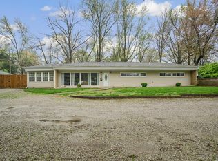 920 N 17th St, Swansea, IL 62226