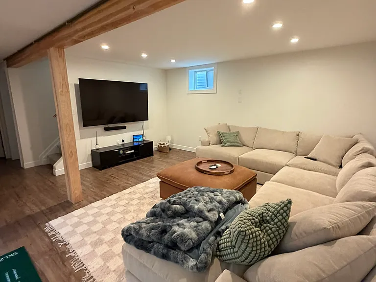 3242 Perry St — Photo 9