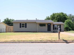 127 James Dr, Iowa Park, TX 76367
