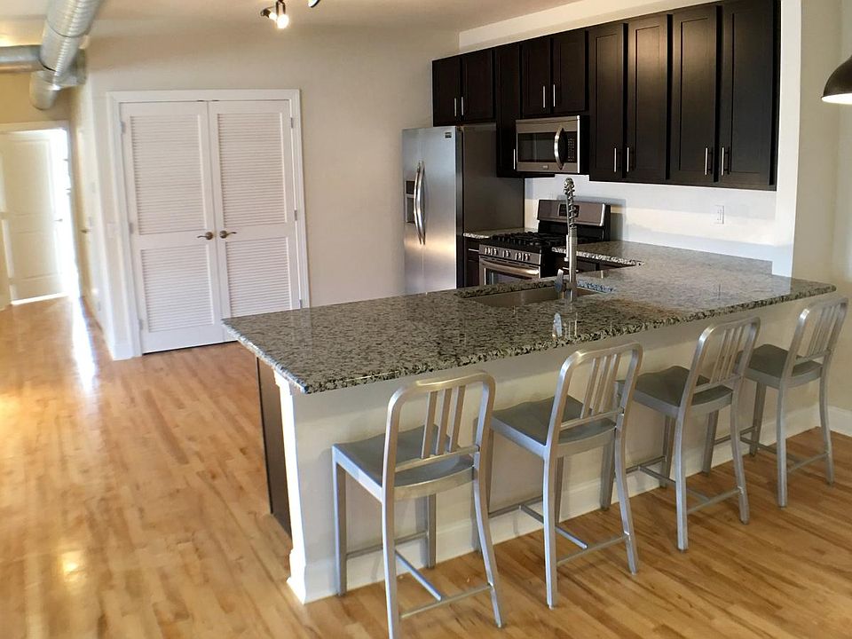 Breakfast Bar
