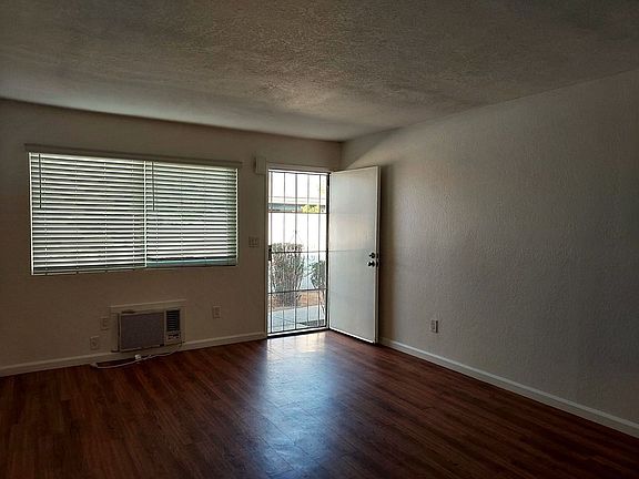 3rd image of 776 S Anza St #780A