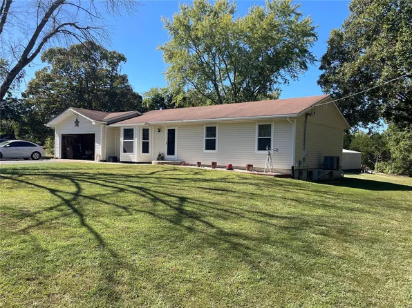 193 Tanglewood Rd, Union, MO 63084