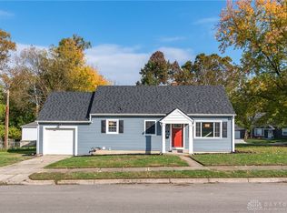 93 Thorpe Dr, Dayton, OH 45420