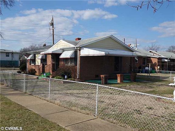 2nd image of 2300 Y St