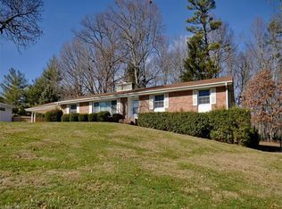 24 Actonwoods Rd, Candler, NC 28715