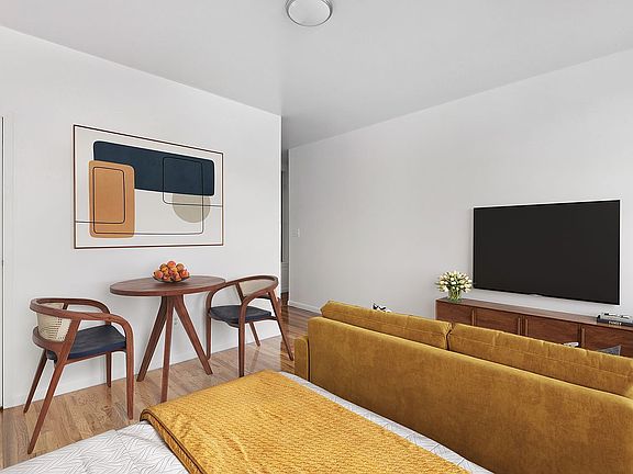 5th image of 11 Saint Nicholas Ave APT 3E