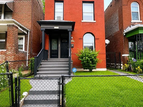 4451 Oakland Ave, Saint Louis, MO 63110
