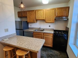 712 S 11th St APT 2A, Philadelphia, PA 19147