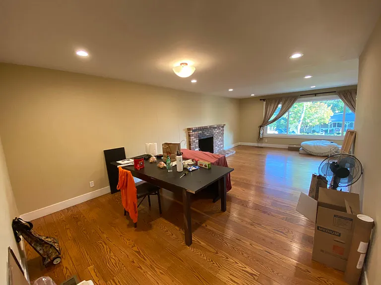 3156 Lucas Dr — Photo 5