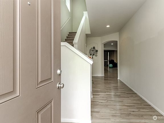 4th image of 17510 80th Avenue Ct E