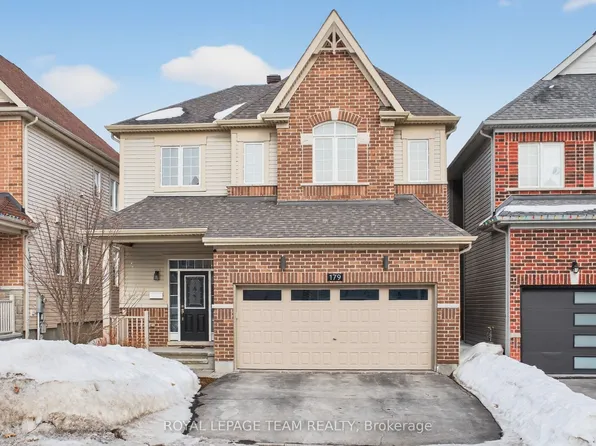 179 Asper Trail Cir, Ottawa, ON K2M 0K7