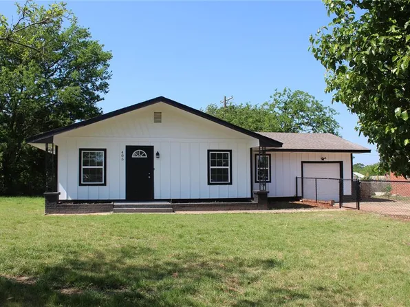 405 Hayes Dr, Wellston, OK 74881