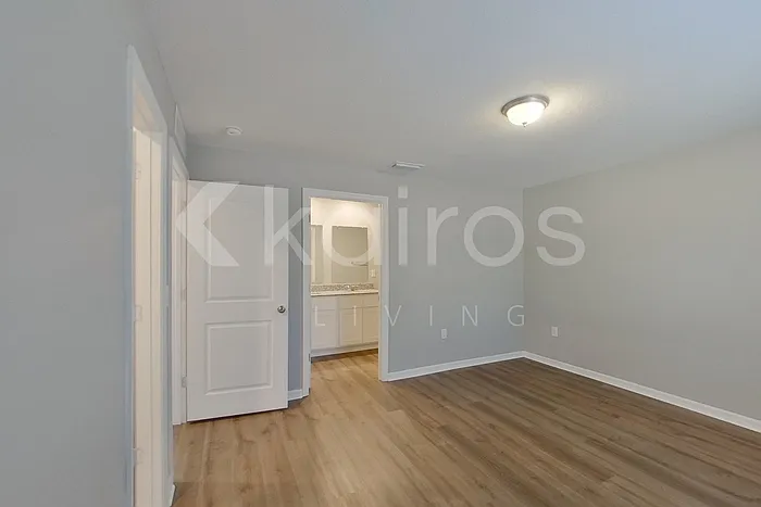 9810 N Santee Ter — Photo 16