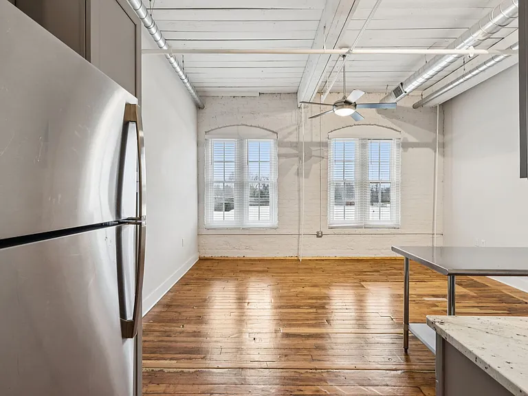 Piedmont Lofts — Photo 24