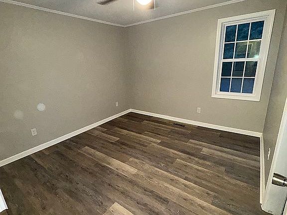 4th image of 18 Danny Ct