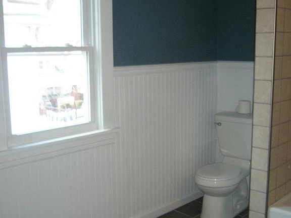 2nd image of 803 25th St NW