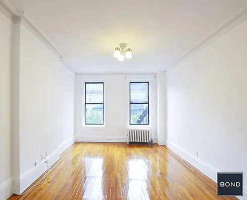 Rented by Bond New York | media 1