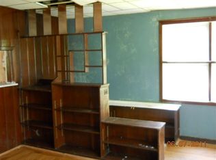 3260 Schust Rd, Saginaw, MI 48603