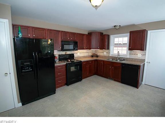 5th image of 5119 Broadway Ave