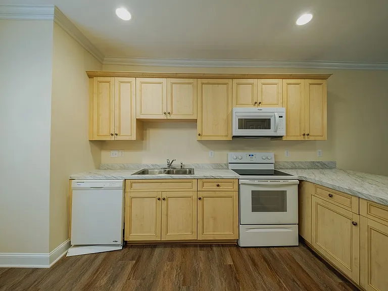 8 Hydrangea Ct — Photo 5