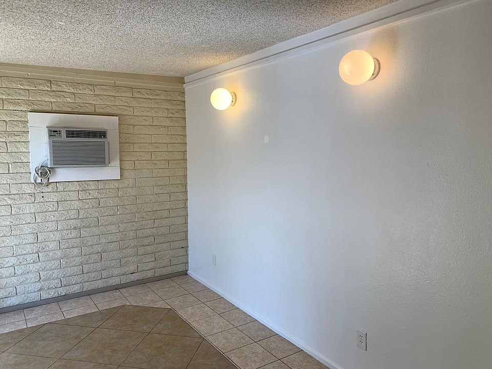 2nd image of 430 E Kimball Ave #432
