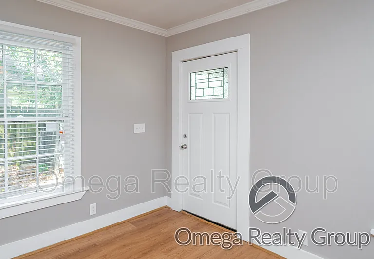 2104 Yancey Ave — Photo 7