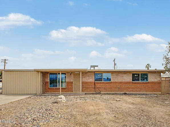 6676 E Calle Dened, Tucson, AZ 85710