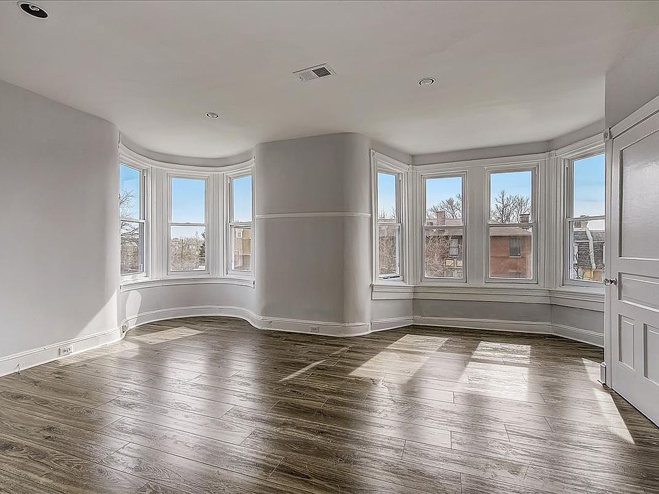 1st image of 4809 Baltimore Ave #3
