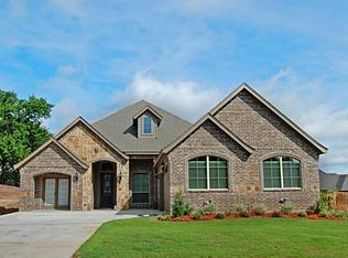 9704 Whitney Ct, Granbury, TX 76049