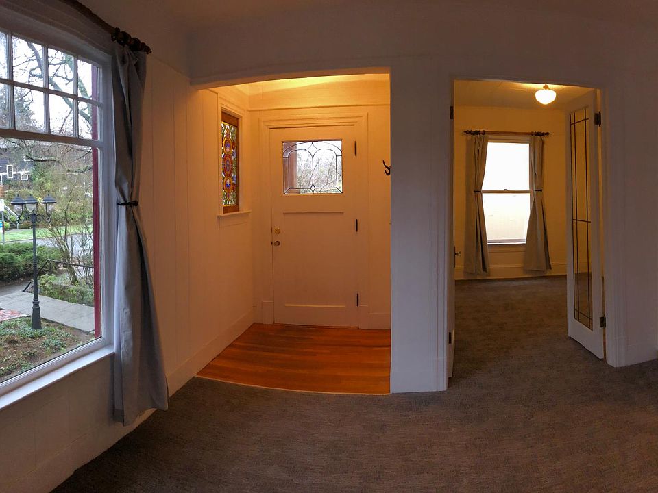 Foyer into living room