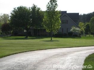 51245 Lilac Rd, South Bend, IN 46628